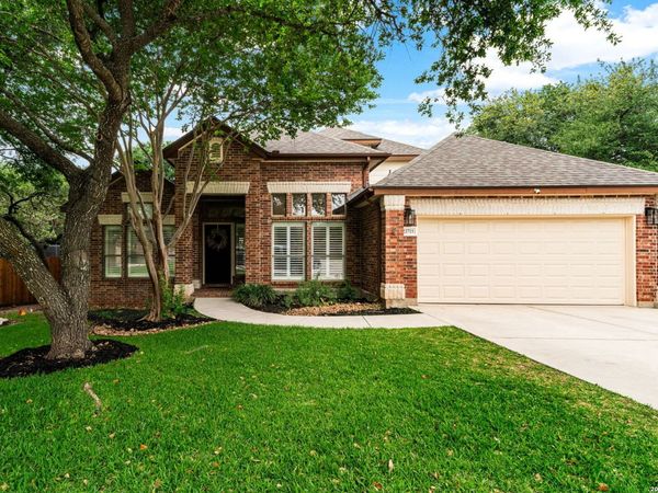 23715 Legend Knoll, San Antonio, TX 78260