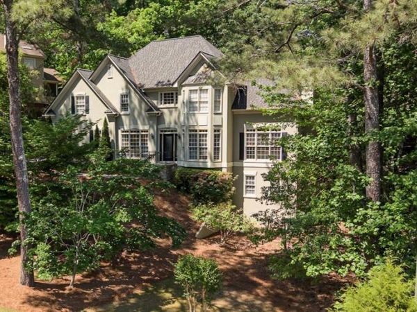 1308 Amberwood Drive, Woodstock, GA 30189