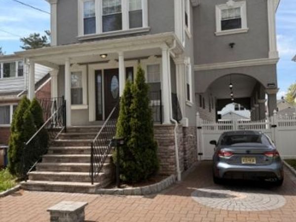 555 Hussa St, Linden, NJ 07036