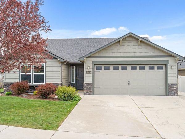 7028 S Woodhaven Dr, Spokane, WA 99224
