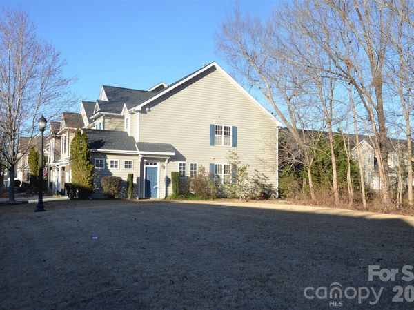 12217 Red Rust Lane, Charlotte, NC 28277