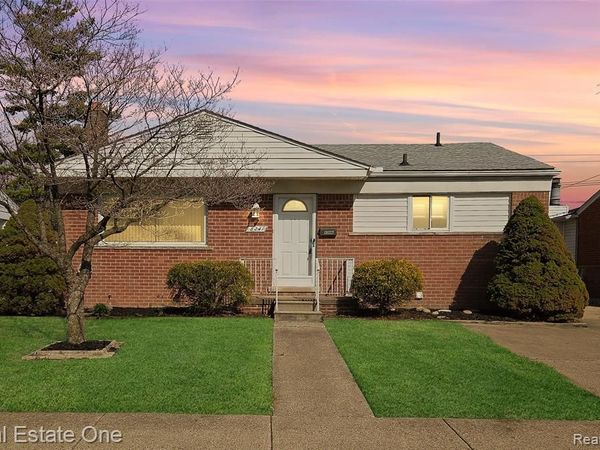 8241 Clippert Street, Taylor, MI 48180