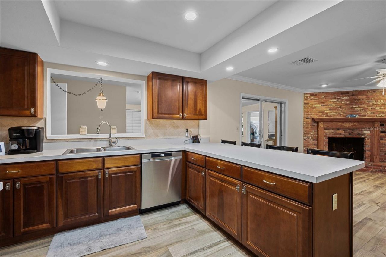 2122 Ramblewood Lane, Brandon, FL 33510 Photo
