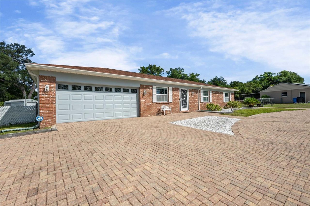 2122 Ramblewood Lane, Brandon, FL 33510 Photo