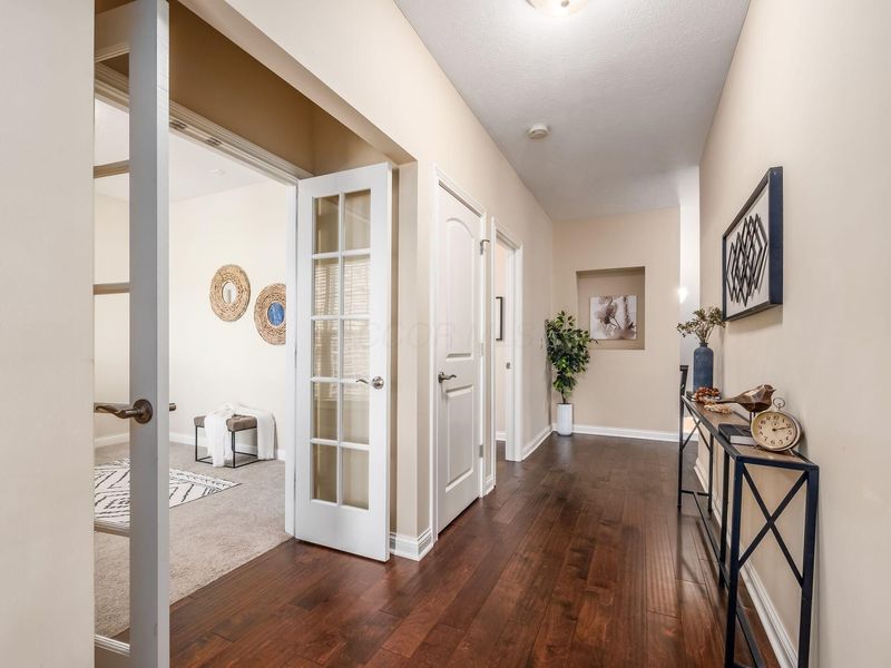 8906 Winemack Lane, Dublin, OH 43016 Photo 3