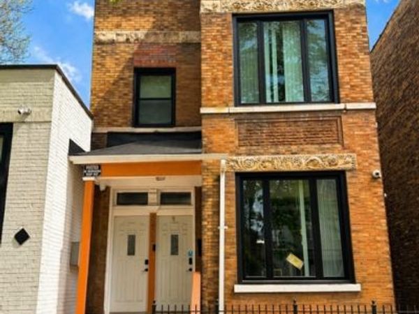 3432 W Cortland Street , Chicago, IL 60647