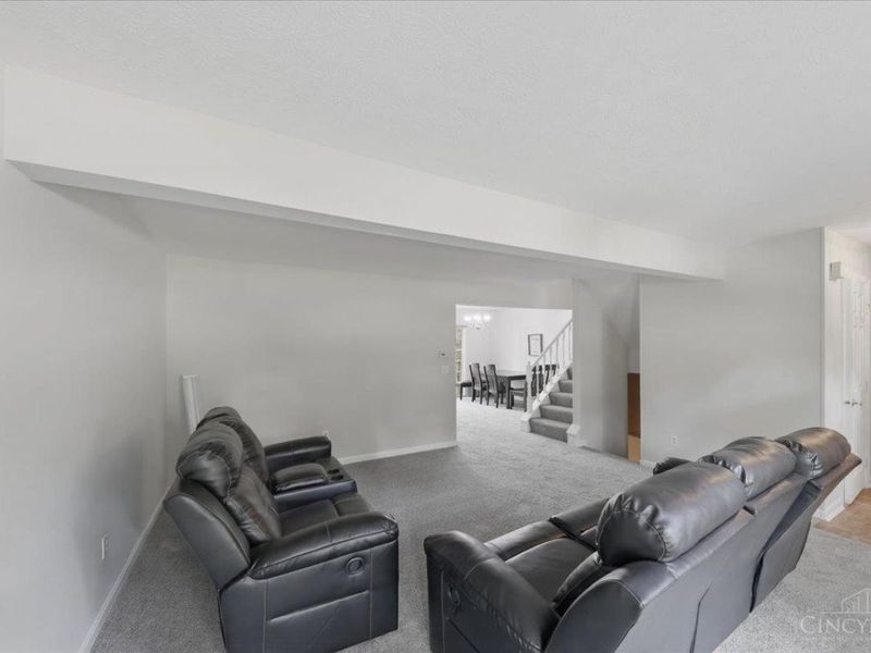 10757 Fallsington Court, Blue Ash, OH 45242 Photo 11