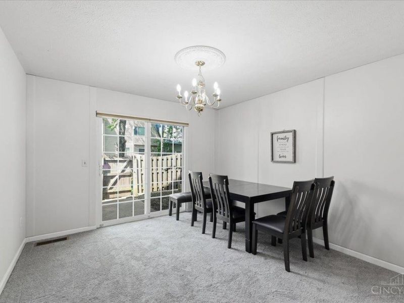 10757 Fallsington Court, Blue Ash, OH 45242 Photo 14