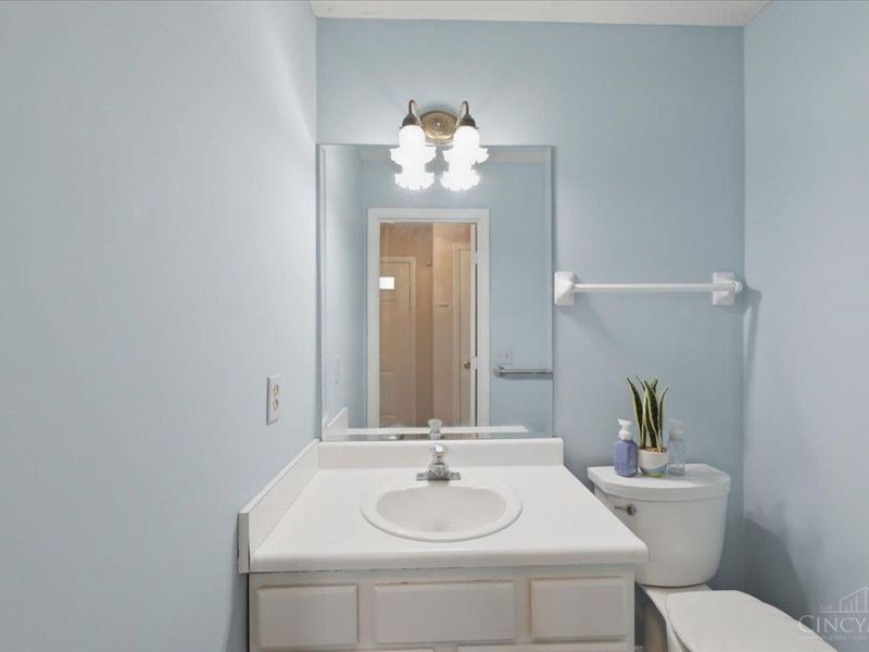 10757 Fallsington Court, Blue Ash, OH 45242 Photo 8