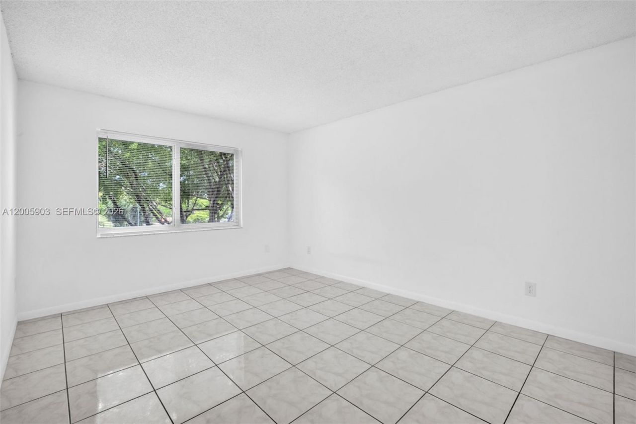 8103 Camino Real , Unit C-314, Miami, FL 33143 Photo