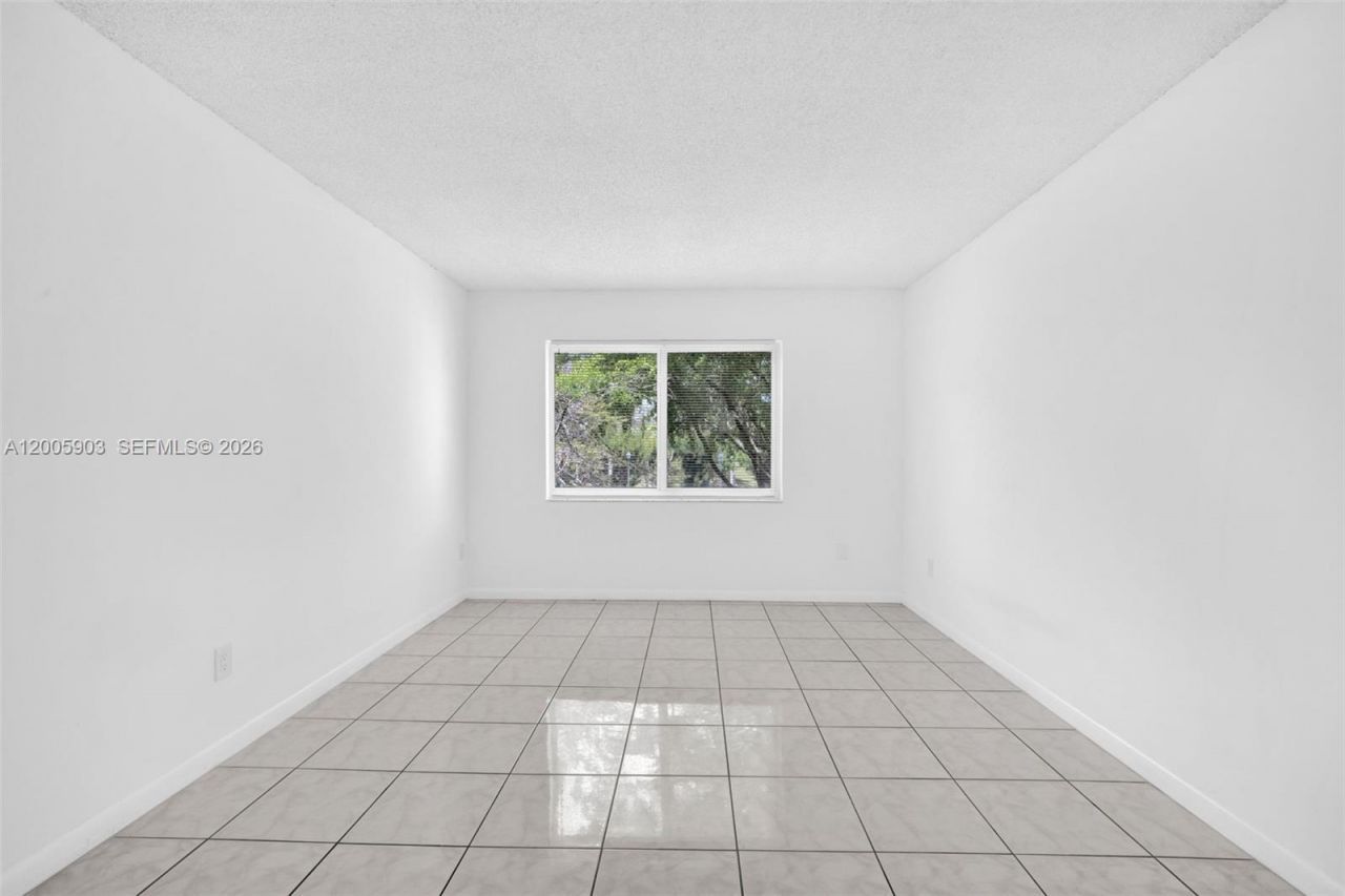 8103 Camino Real , Unit C-314, Miami, FL 33143 Photo