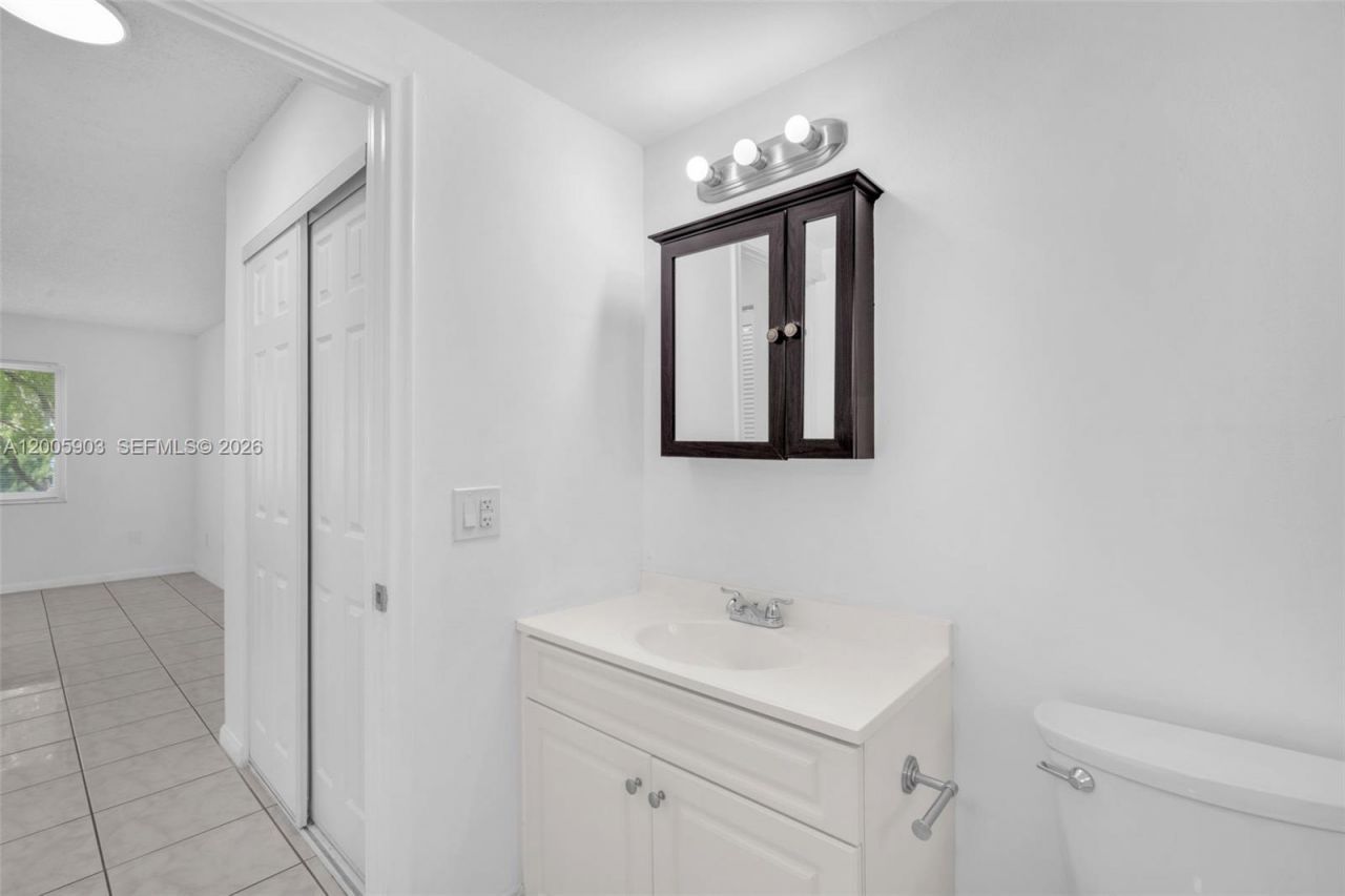 8103 Camino Real , Unit C-314, Miami, FL 33143 Photo