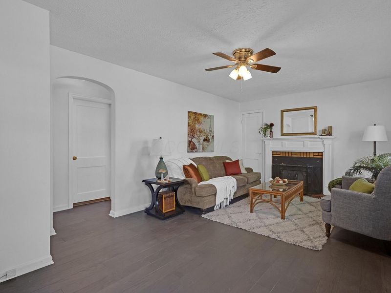 874 Binns Boulevard, Columbus, OH 43204 Photo 2