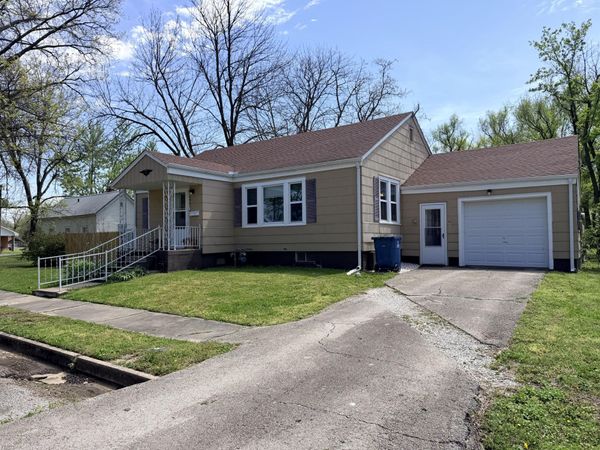 403 W 14th Street , Lamar, MO 64759