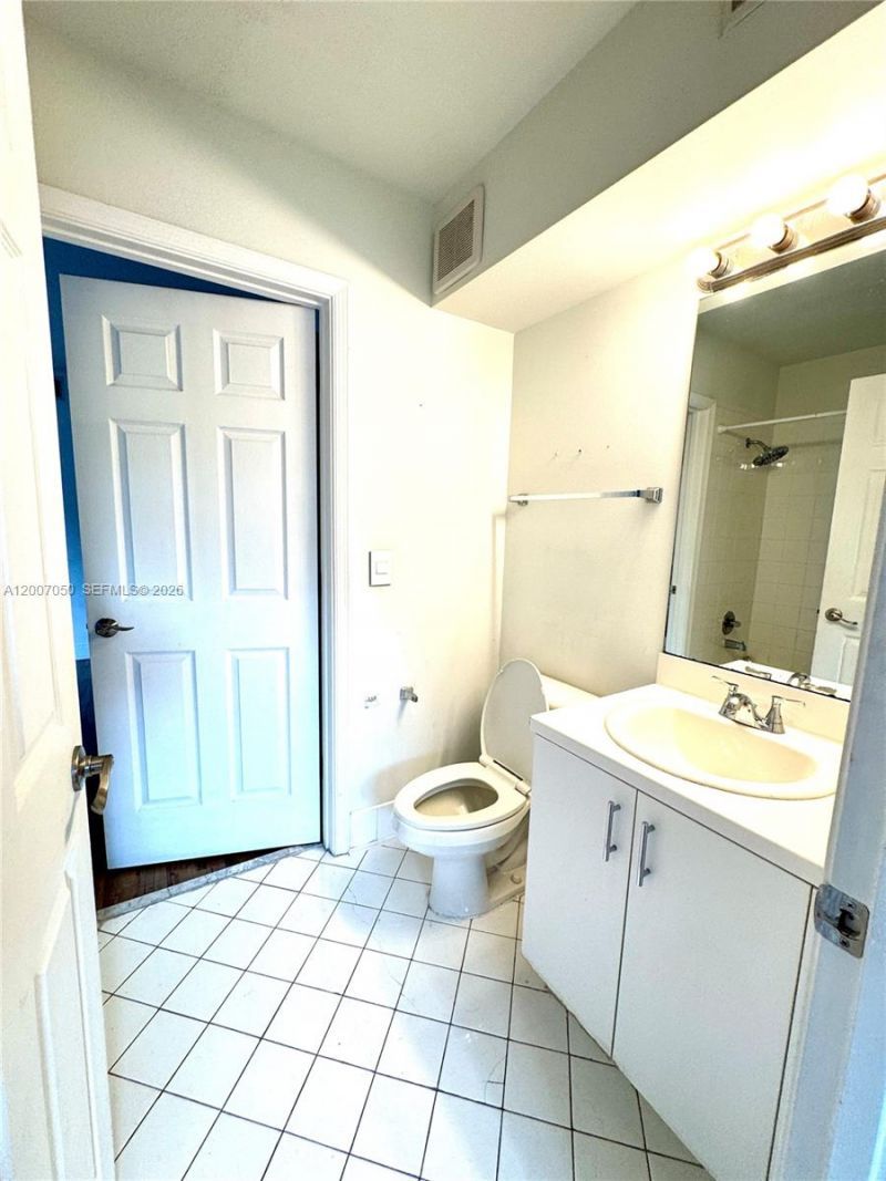 3742 San Simeon Cir , Unit 3742, Weston, FL 33331 Photo
