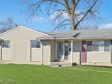 15760 Oakbrook Street, Romulus, MI 48174