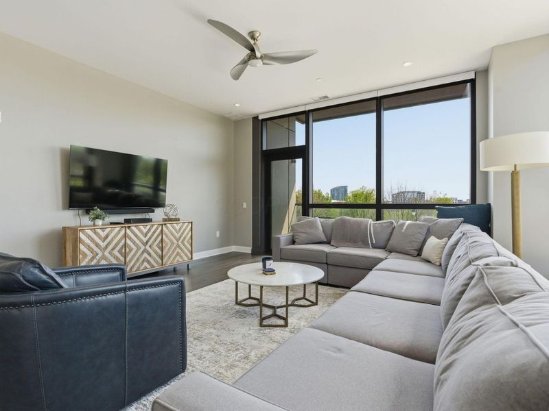 250 W Spring Street , Unit 326, Columbus, OH 43215 Photo 20