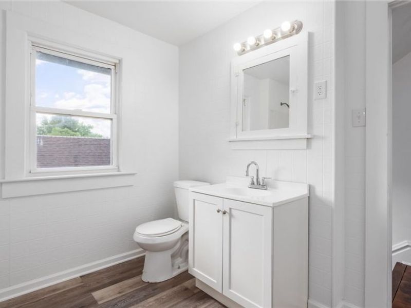 954 Pershing Road , Zanesville, OH 43701 Photo 33