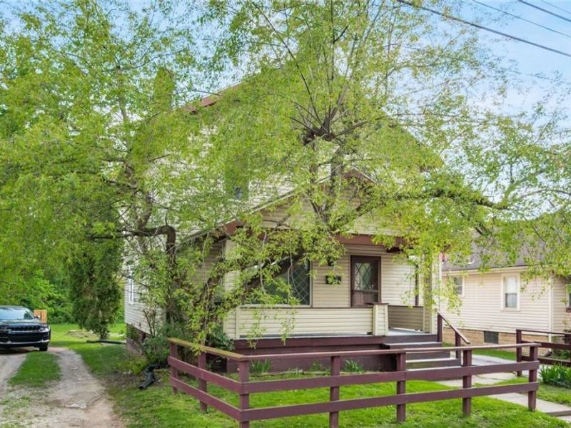 954 Pershing Road , Zanesville, OH 43701 Photo 5