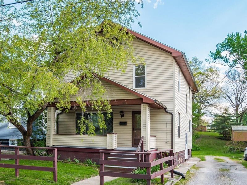 954 Pershing Road , Zanesville, OH 43701 Photo 1