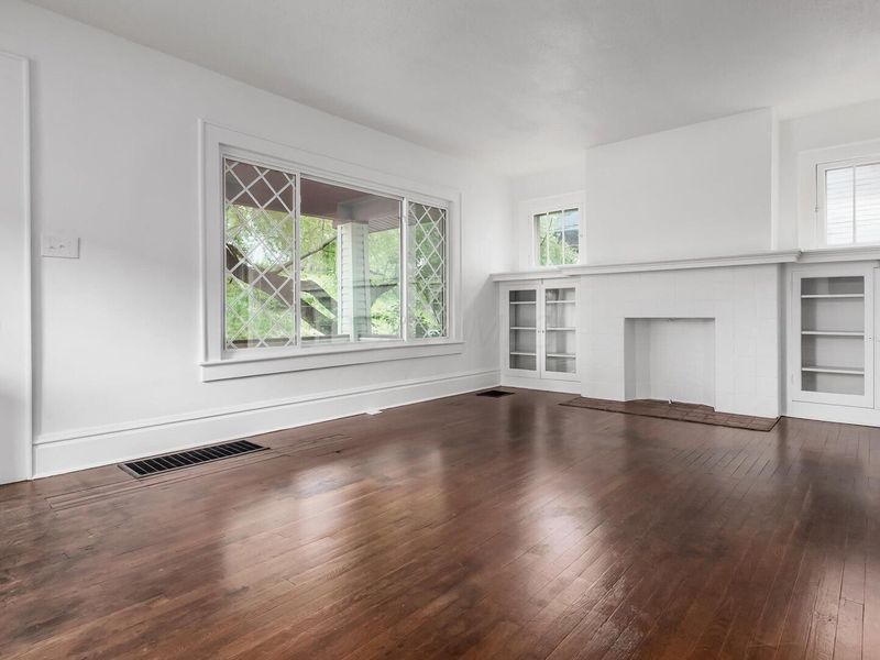 954 Pershing Road , Zanesville, OH 43701 Photo 11