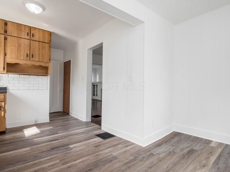 954 Pershing Road , Zanesville, OH 43701 Photo 19