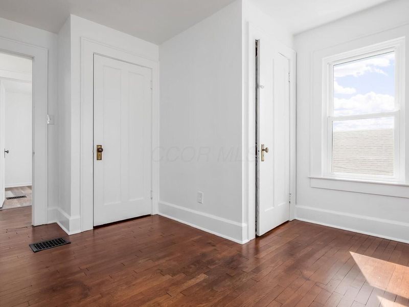 954 Pershing Road , Zanesville, OH 43701 Photo 31