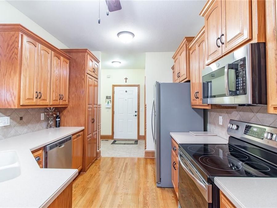 Property Image 12