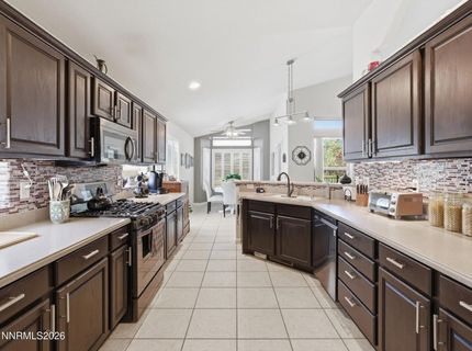 590 Wedge Lane, Fernley, NV 89408 Photo