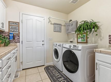 590 Wedge Lane, Fernley, NV 89408 Photo