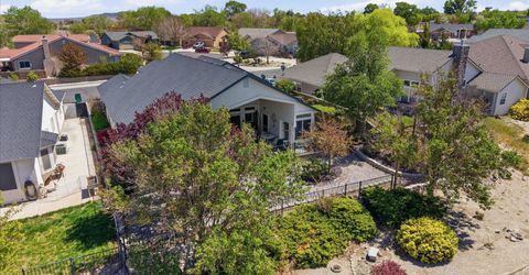 590 Wedge Lane, Fernley, NV 89408 Photo