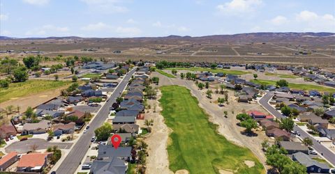 590 Wedge Lane, Fernley, NV 89408 Photo