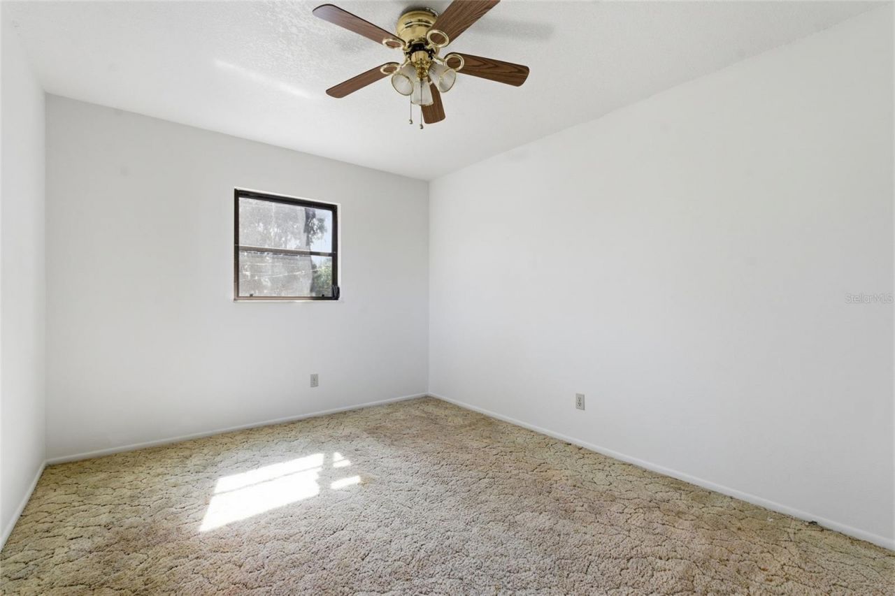 8221 Riverside Dr Ne, Saint Petersburg, FL 33702 Photo