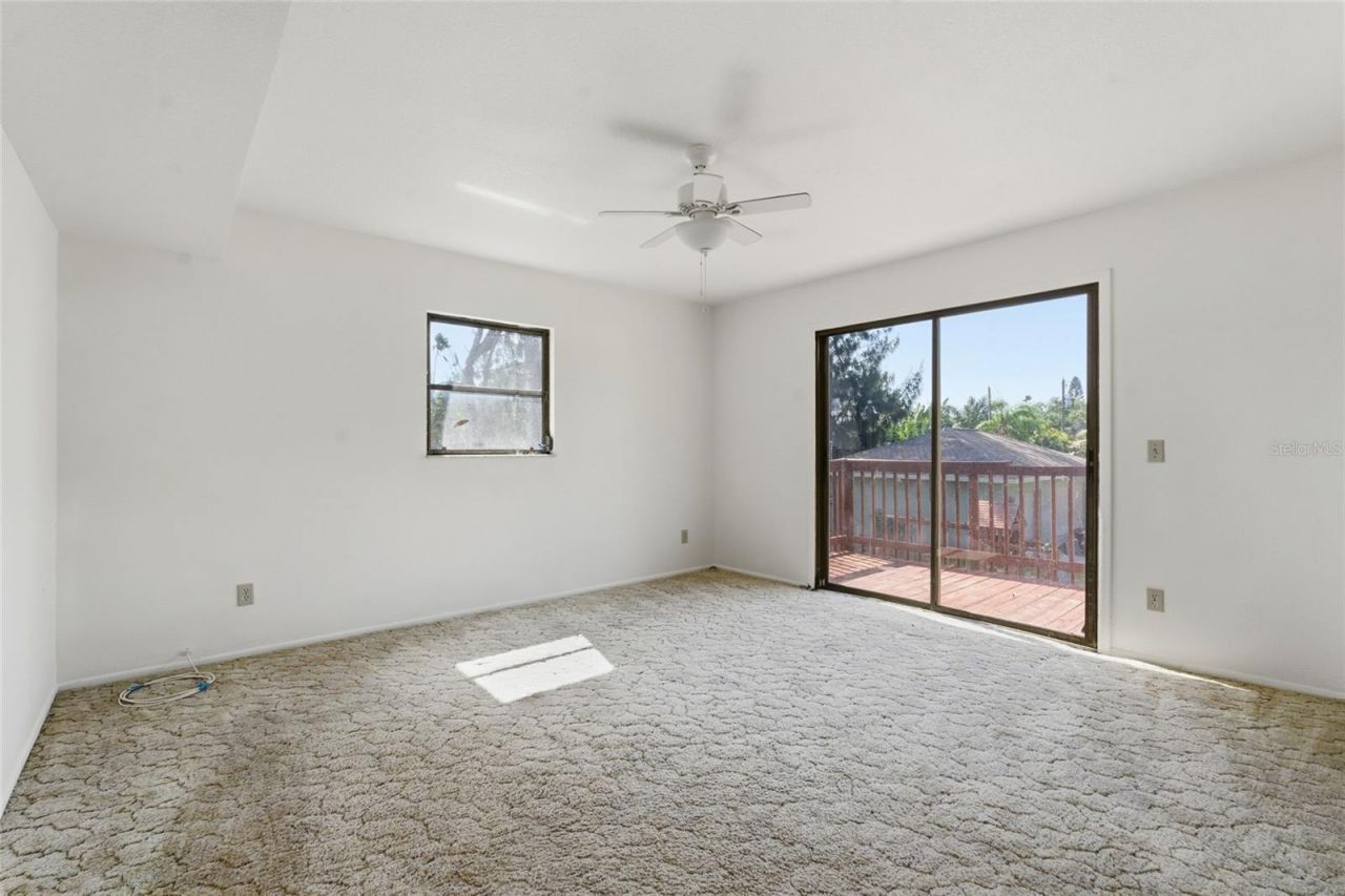 8221 Riverside Dr Ne, Saint Petersburg, FL 33702 Photo