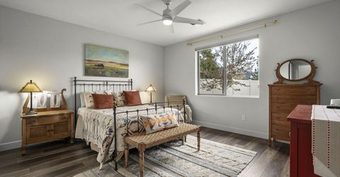 531 Riverbed Circle, Reno, NV 89521 Photo