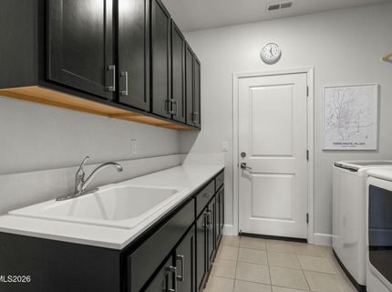 531 Riverbed Circle, Reno, NV 89521 Photo