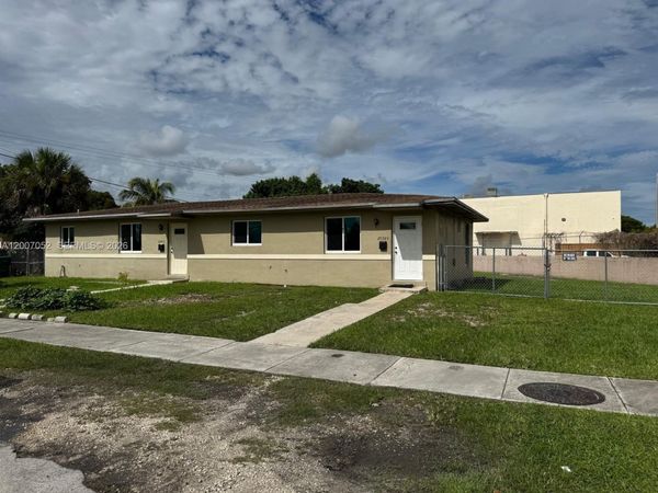 20923 SW 117th Ave , Miami, FL 33177