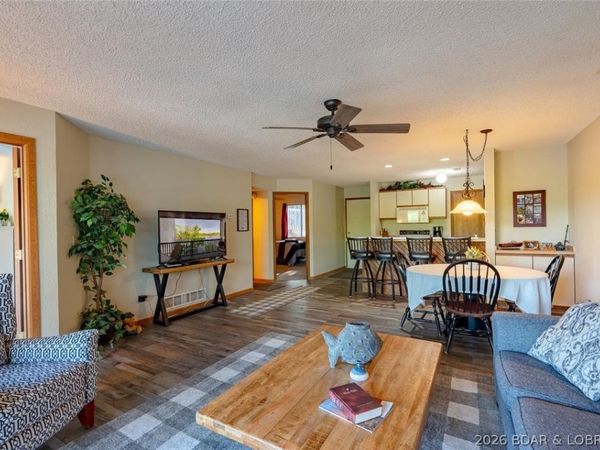 98 Jonathan Drive , Unit 2E, Lake Ozark, MO 65049