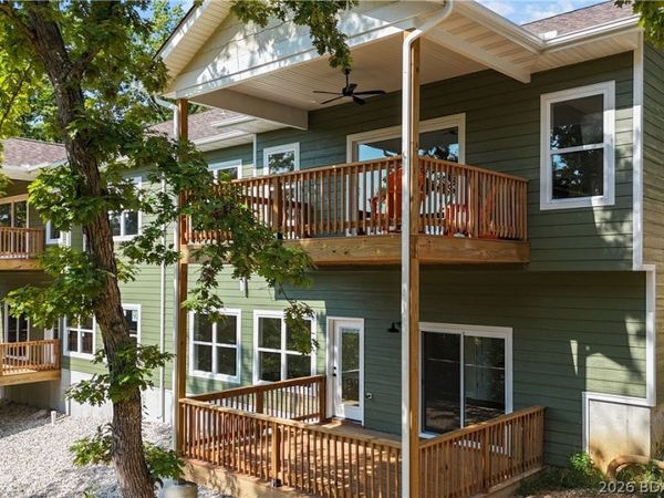 20309 Timberlake Village Lane , Rocky Mount, MO 65072