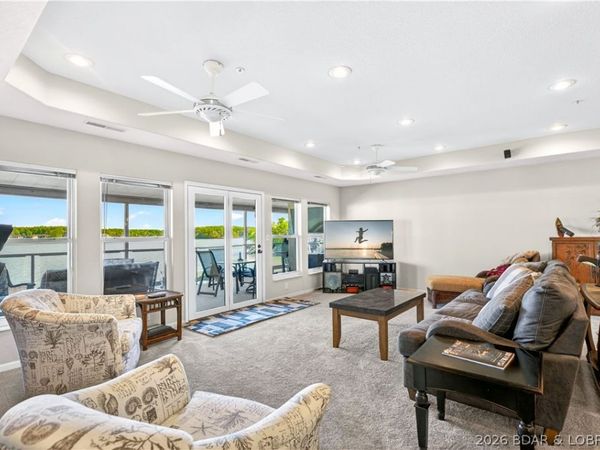 214 Emerald Bay Drive , Unit 3C, Lake Ozark, MO 65049