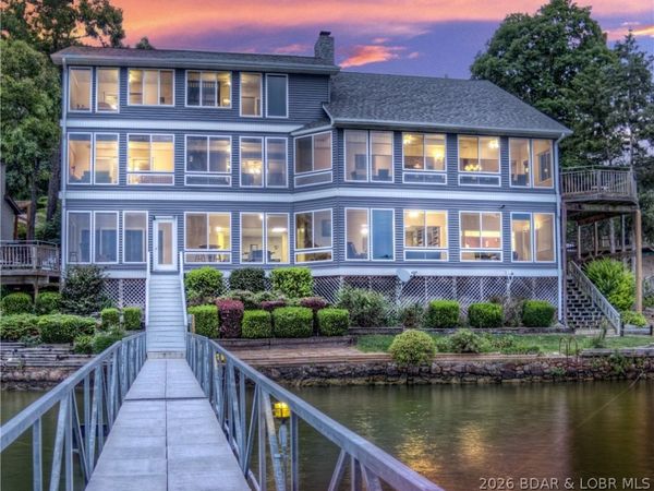 2276 Big Island Drive , Roach, MO 65787