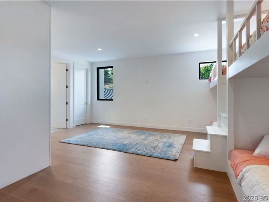 Property Image 80