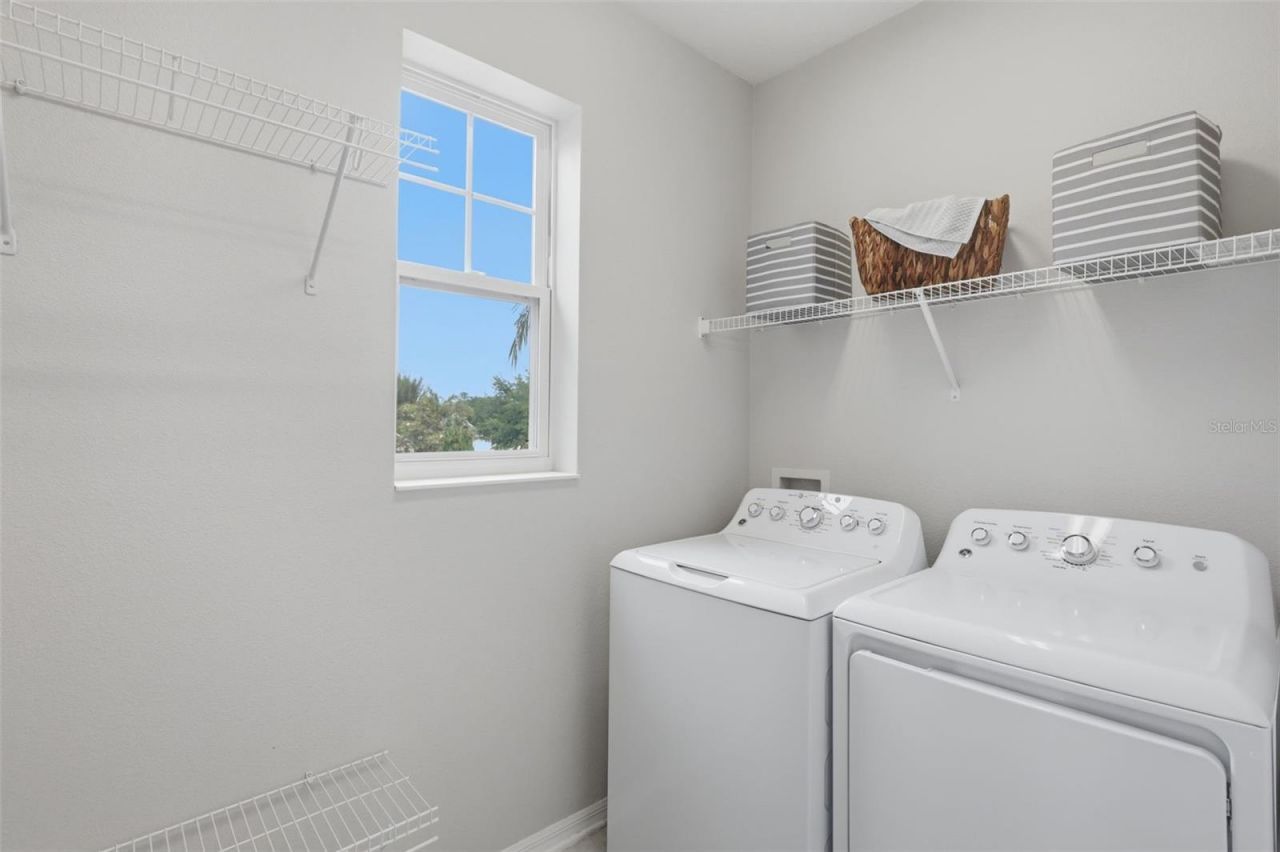 2748 Peony Drive, Oviedo, FL 32766 Photo