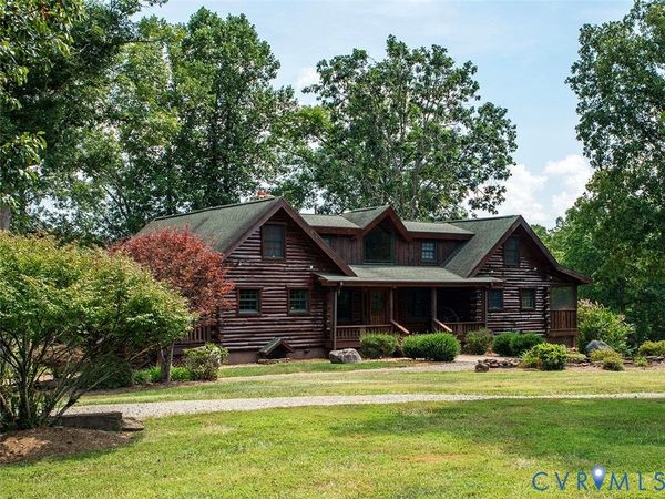 615 Riggs Road , Louisa, VA 23093