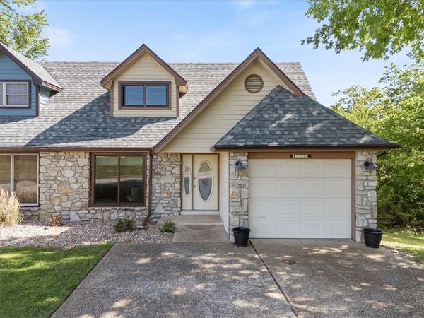 11 Ironwood Drive , Holiday Island, AR 72631