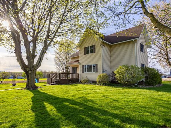 2115 Minsteed Rd, Newark, NY 14513