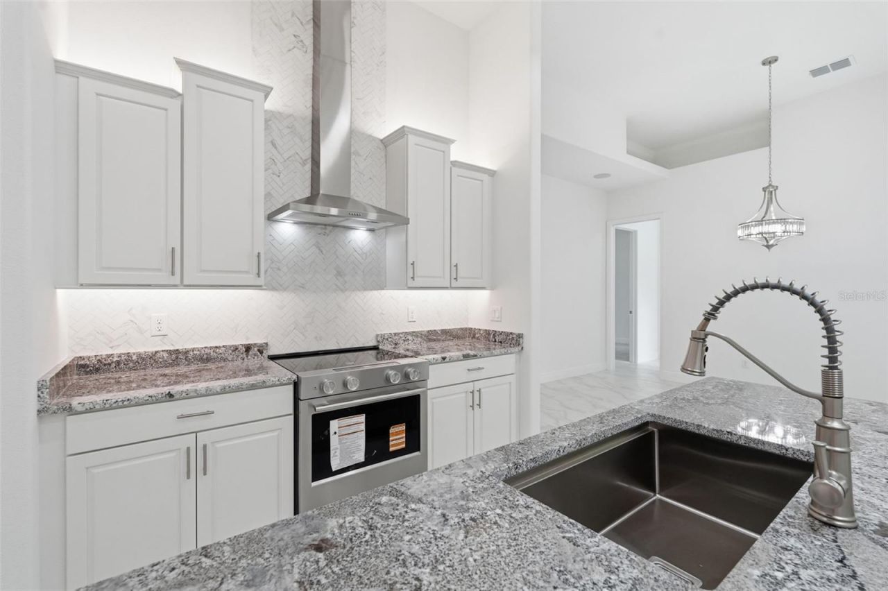 421 W Chase Street, Hernando, FL 34442 Photo