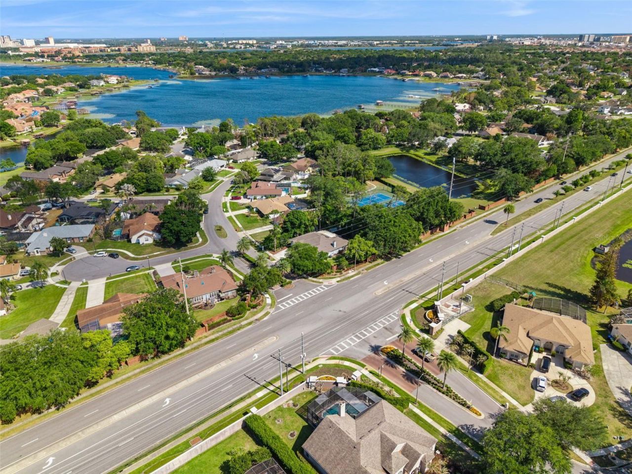 9302 Bay Vista Estates Boulevard, Orlando, FL 32836 Photo