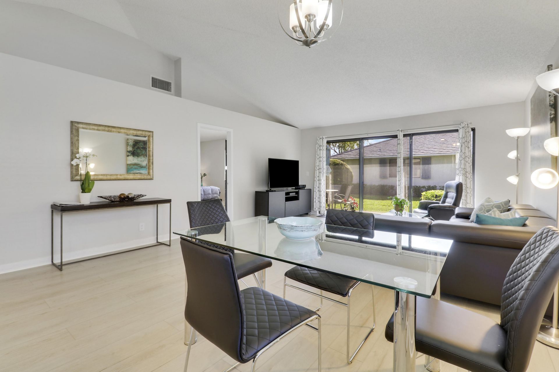 811 Club Drive, Palm Beach Gardens, FL 33418 Photo