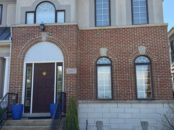 2007 Alta Vista Court , Unit 2007, Naperville, IL 60563